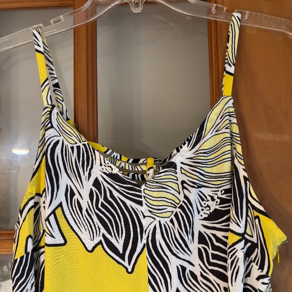 MSK Cropped Floral-Print Jumpsuit SZ: Large Yellow/White Floral - Picture 3 of 15